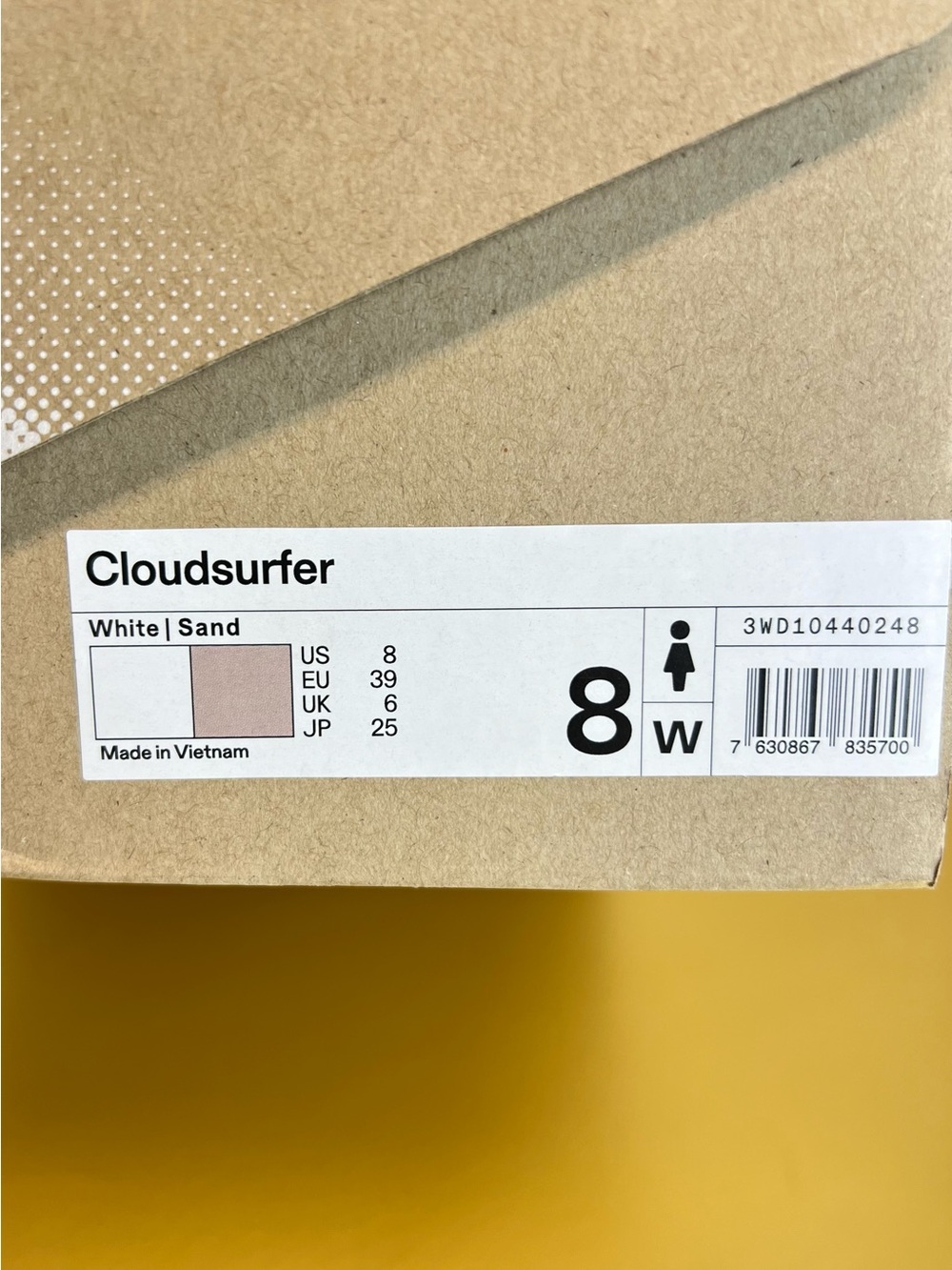On Running Cloudsurfer Womens Size 8 White/Sand With Box Worn 3x Indoors Only! - Picture 15 of 16